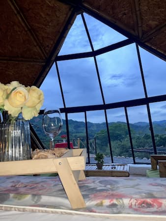 glamping para parejas cerca a bogotá