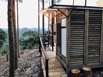 glamping cerca a bogotá clima cálido
