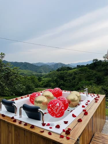 glamping romantico cerca a bogota
